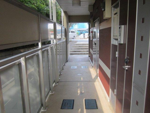 レオネクスト三の沢の玄関|きれいな玄関です