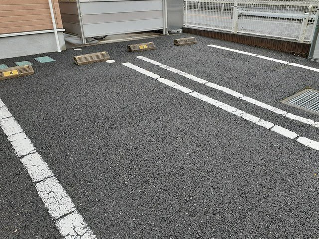 サチレジデンスの駐車場|駐車スペースもあります