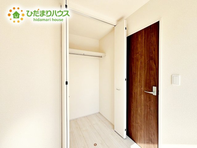 【収納】 | 小美玉市希望ヶ丘1期　新築戸建　1号棟 | クローゼットには、衣類や日用品などを整理整頓して収納できますね！