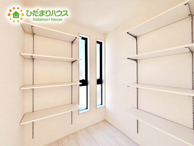 【収納】 | 小美玉市希望ヶ丘1期　新築戸建　1号棟 | 家族みんなで共同で使える便利な廊下収納！