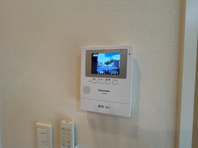 仮）針ヶ谷町新築アパートの内装|カメラ付インターホン（イメージ）