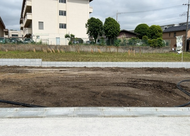 【外観】 | 最寄り駅が近いなどの交通アクセスが良い土地だと暮らしやすいですよね。通勤・通学の観点から土地を選ぶことも大切です！自身や家族のライフワークからあったの物件を探しましょう！当社営業がお力になります！