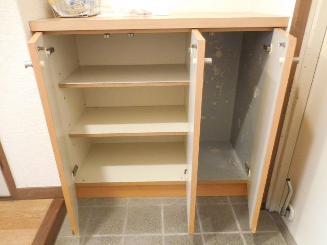 西真上コーポの収納