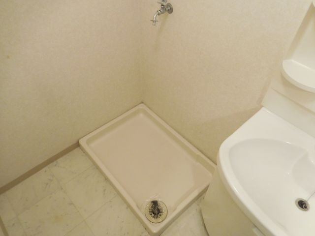 西真上コーポの設備