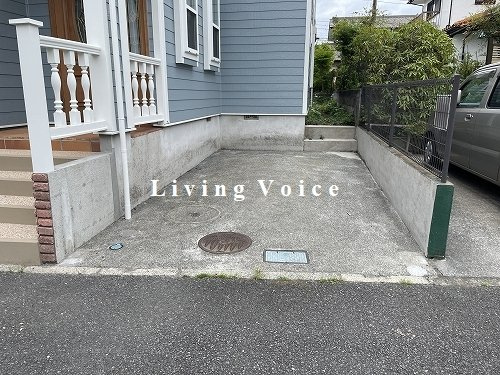 【駐車場】 | 【仲介手数料０円】藤沢市遠藤　中古一戸建て | 藤沢市遠藤　中古一戸建て