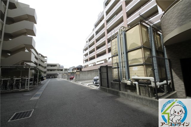 ネバーランド明石公園の駐車場