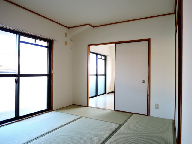 フレア北島の和室