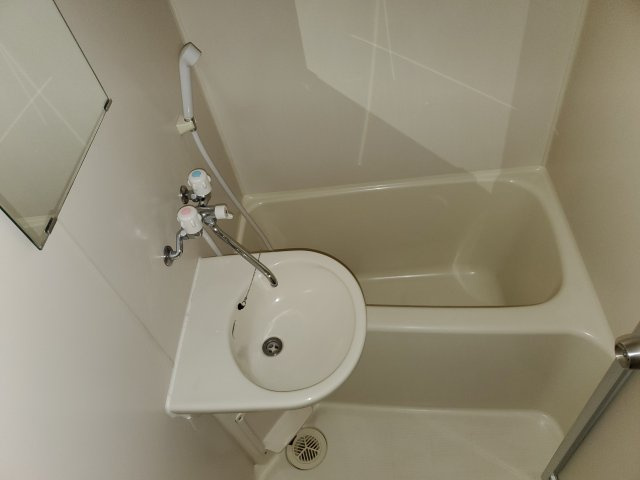 シンプルで使いやすいお風呂です♪