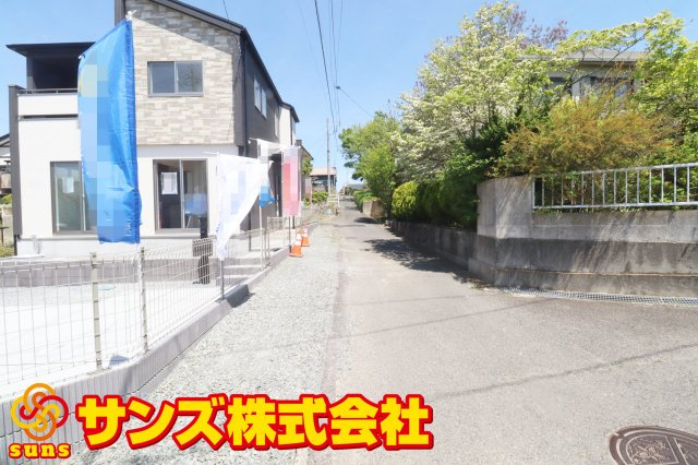 郡山市菜根４丁目　　　　１号棟　　　桜小学校、郡山第３中学区の外観|東側前面道路