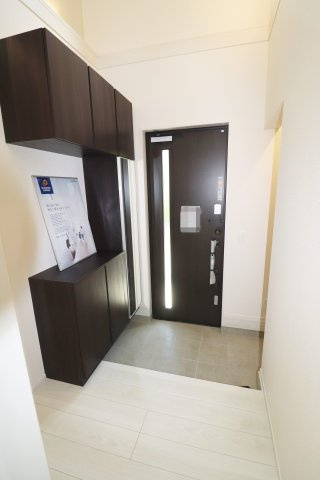 郡山市菜根４丁目　　　　１号棟　　　桜小学校、郡山第３中学区の玄関