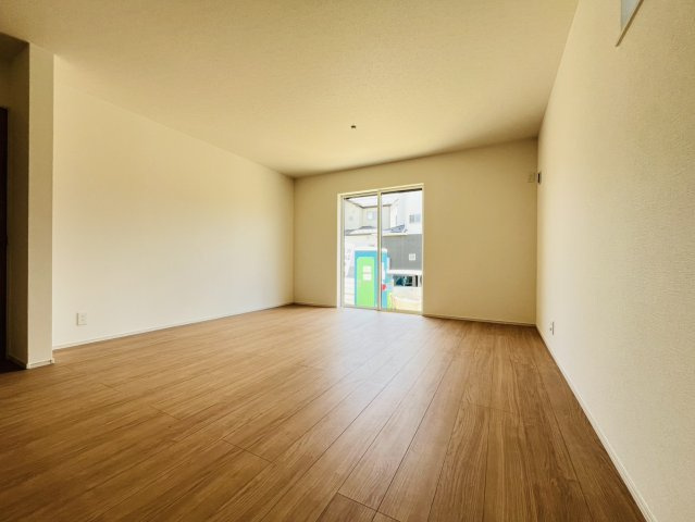 東海市荒尾町奥曽山1番51『仲介手数料無料』新築一戸建て・建売の前面道路含む現地写真