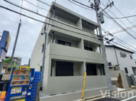 New　Wisteria　浮間の画像