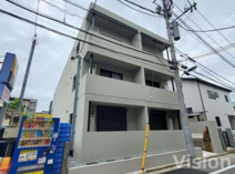 New　Wisteria　浮間の画像