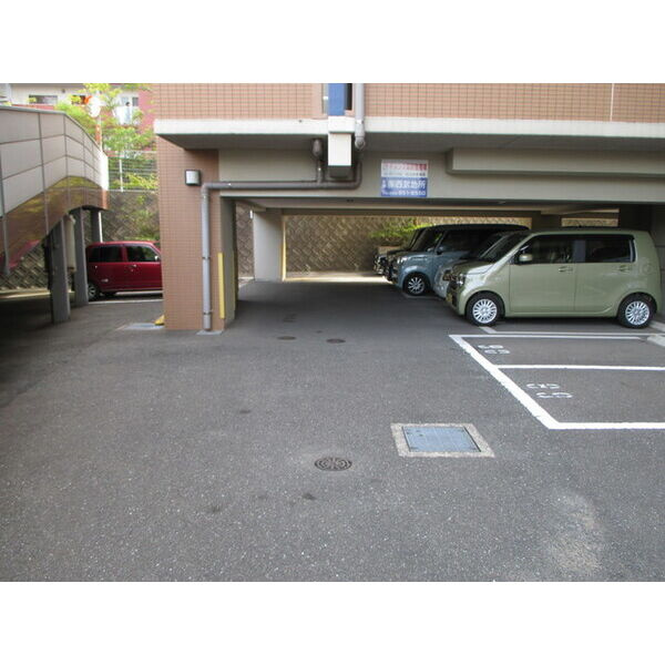 キルンズ高取　高取小学校区の駐車場|キルンズ高取