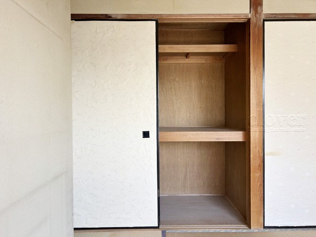 【収納】 | 住建第二ハイプレース | 和室2　押し入れの様子です。～即日のご見学可能～　お問合せはお気軽にどうぞ。