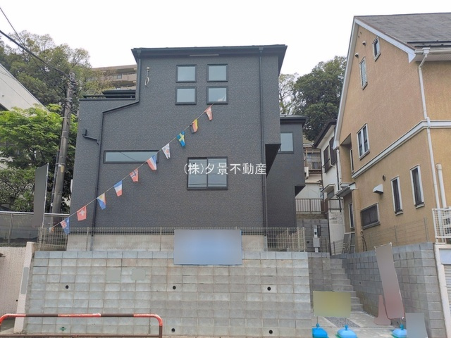 《仲介手数料無料》朝霞市泉水２丁目1-44新築一戸建てグラファーレの外観