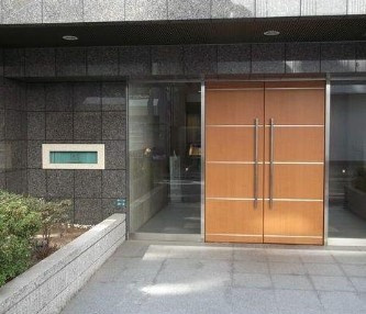 日神デュオステージ池袋のエントランス