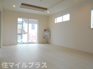【居間・リビング】 | 郡山市菜根4丁目新築一戸建て1棟 | 使いやすいリビングです