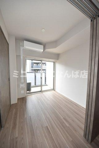 ミラージュパレス本町Departの寝室