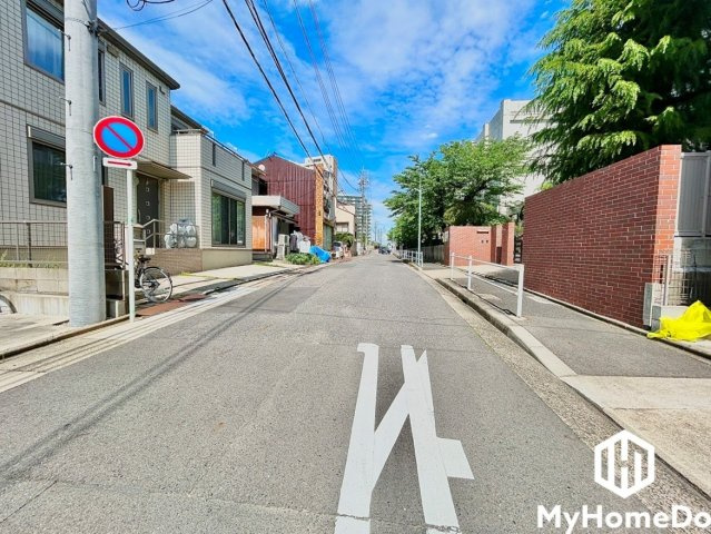 北区山田4丁目の前面道路含む現地写真