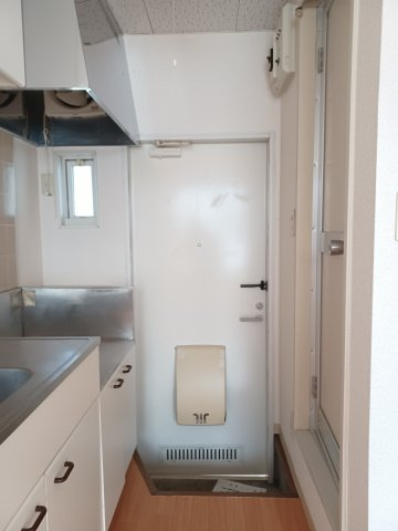 ハウスあすなろの玄関