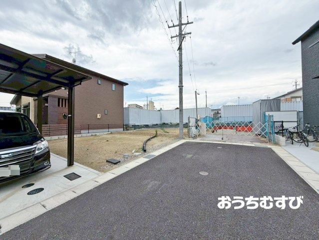 名東区西山台0124①(全1棟)の前面道路含む現地写真