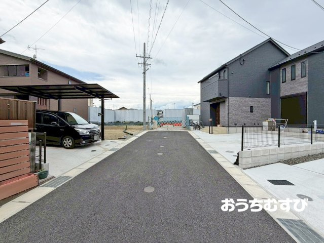 名東区西山台0124①(全1棟)の前面道路含む現地写真