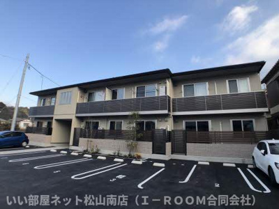 【外観】 | シャーメゾン石手白石