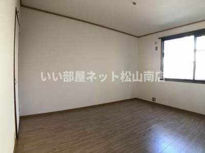 【洋室】 | ファミール川原