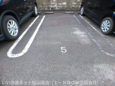 【駐車場】 | ブランシェ南斎院