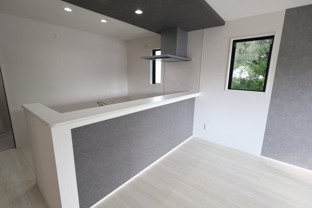 《仲介手数料無料》志木市下宗岡４丁目14-38新築一戸建てグラファーレのキッチン