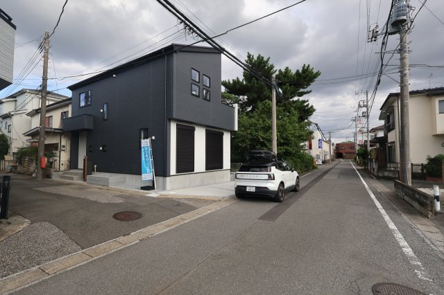 《仲介手数料無料》志木市下宗岡４丁目14-38新築一戸建てグラファーレの外観
