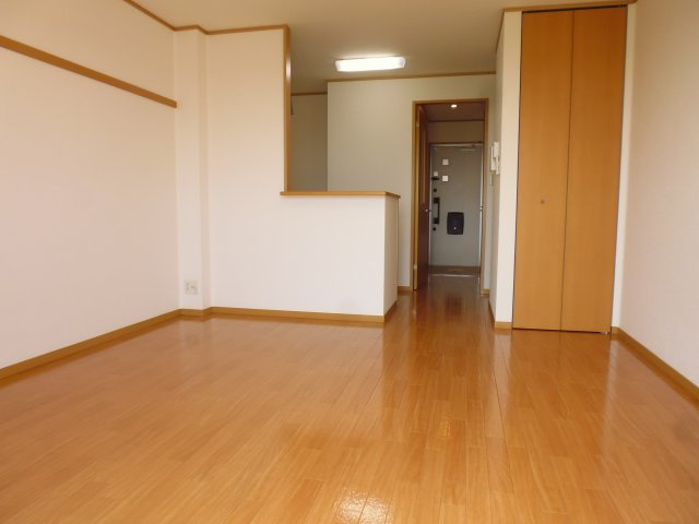 コンフォート小山Bの洋室