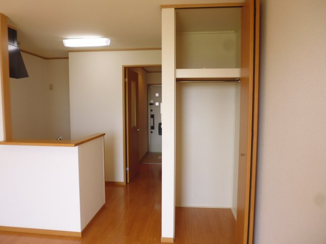 コンフォート小山Bの収納