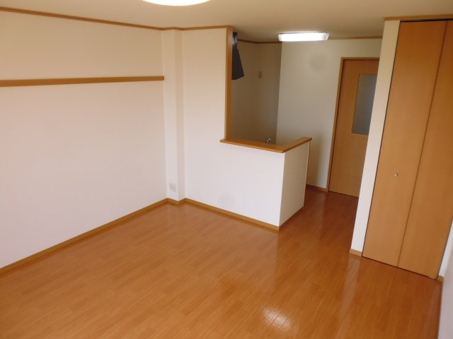 コンフォート小山Bの洋室