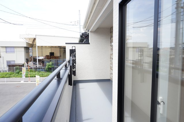 草加市新善町 新築分譲住宅 全8棟 3号棟のバルコニー