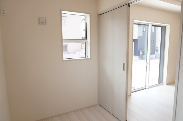 草加市新善町 新築分譲住宅 全8棟 4号棟のその他|１階 テレワークルーム 2.5帖