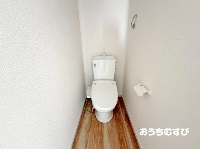 名古屋市北区西味鋺3期(全1棟)のトイレ