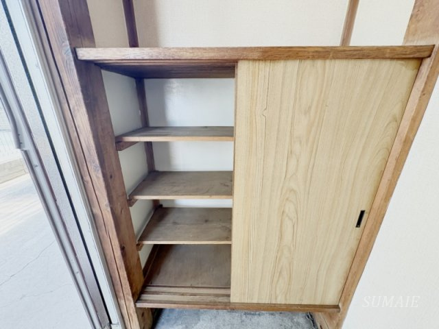 第一新中川荘の玄関|シューズボックスあり☆