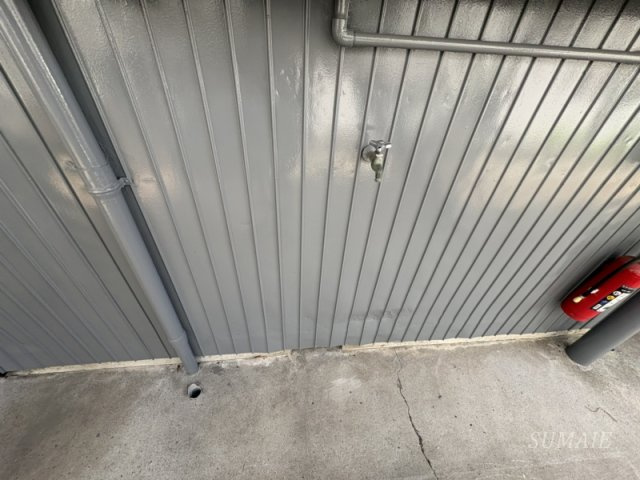 第一新中川荘の設備|洗濯機置き場（玄関外）
