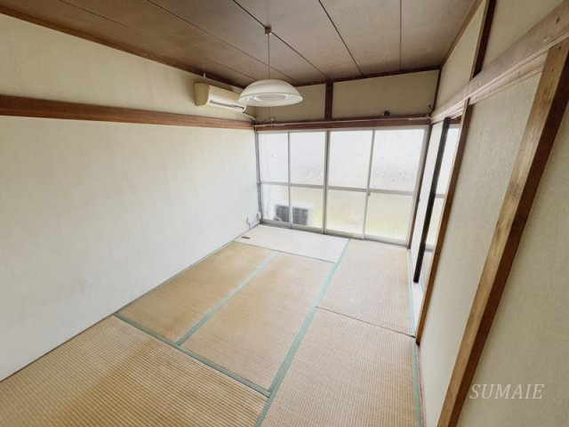 第一新中川荘の居間・リビング