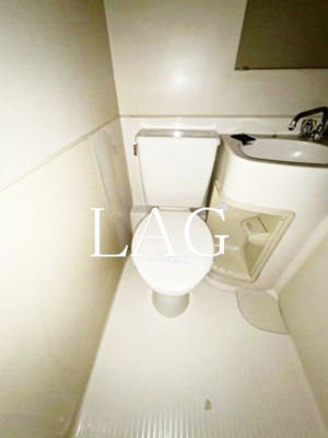【トイレ】 | ハイツ神田岩本町 | トイレです。