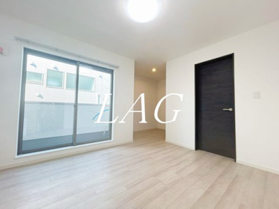【居間・リビング】 | サティオ練馬 | 洋室のお部屋です。