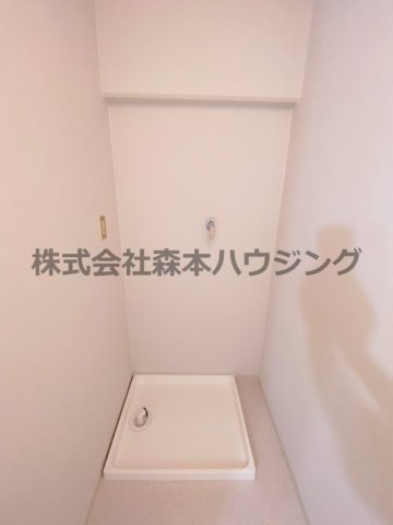 【設備】 | 　メナール香里園 | 室内洗濯機置き場です