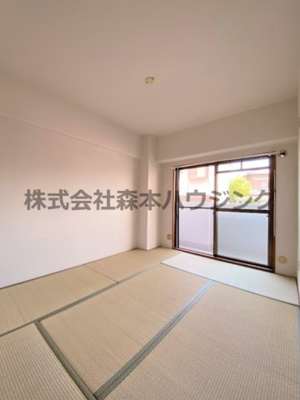 【和室】 | 　メナール香里園 | 和室ならではの温かな和の空間で寛ぎの時間を過ごせます