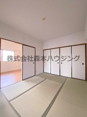 【寝室】 | 　メナール香里園 | 落ち着いて過ごせるお部屋なので、寝室にいかがでしょうか