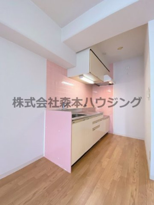 【キッチン】 | 　メナール香里園 | お料理しやすいキッチンです