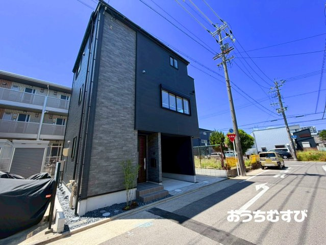 名古屋市北区大杉１期(全1棟)の前面道路含む現地写真