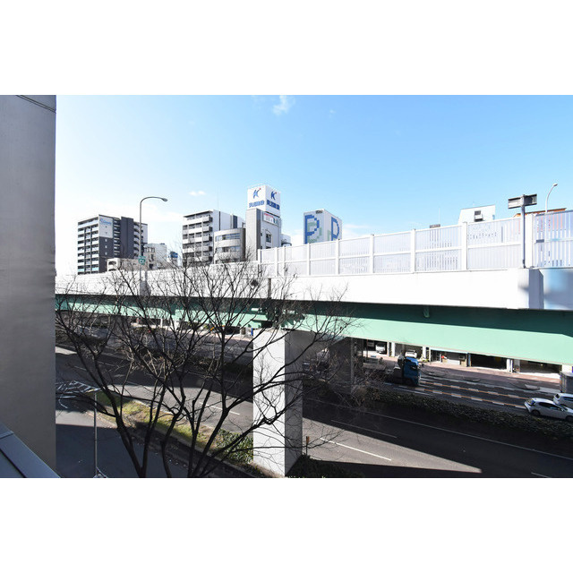 ファーストレジデンス栄の展望