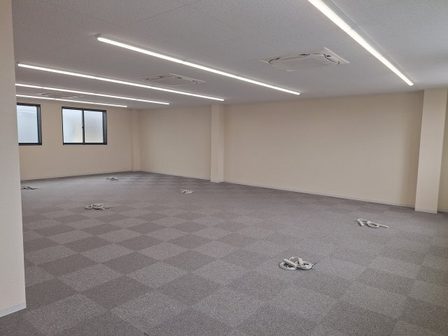 東名西町２－４９ＧＩＭＵＣＯの内装|明るい室内です